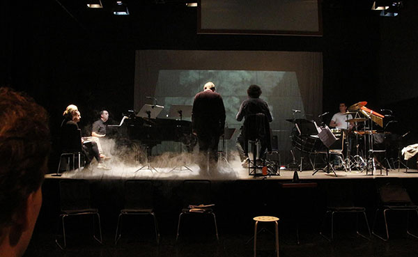 Rehearsing ...... | Photo: Louise Kirkegaard